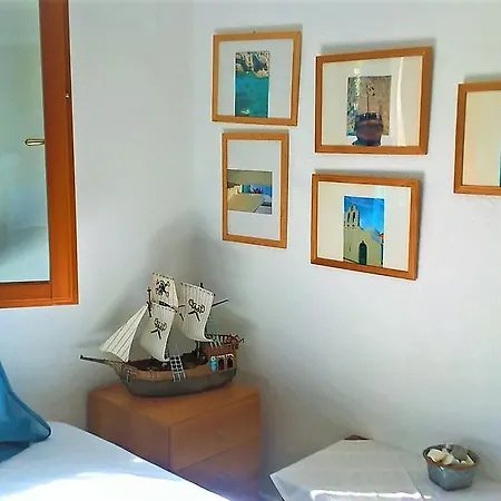 Maisonette With Garden Casa de Férias