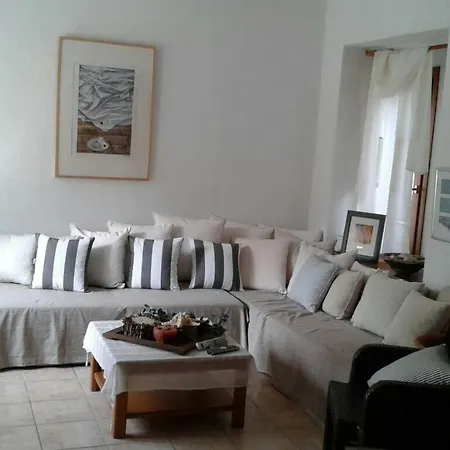 Maisonette With Garden Casa de Férias *